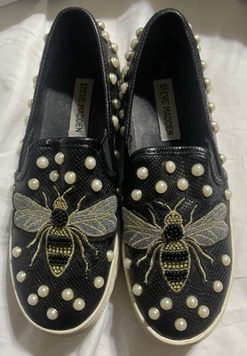 Steve Madden Polly Bee Slip On Sneakers Loafers Beautiful Pearls Size 6M - Image 1 of 4