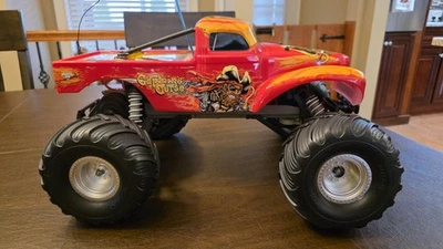 Traxxas Monster Jam Captain's Curse 1/10 - Image 1 of 4