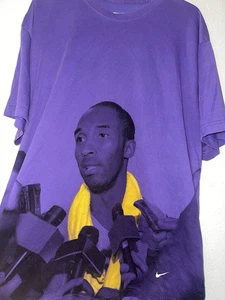 Nike Dri-fit Kobe Bryant Entrevista Micrófono Púrpura Camiseta Para Hombres XL Nike - Imagen 1 de 5