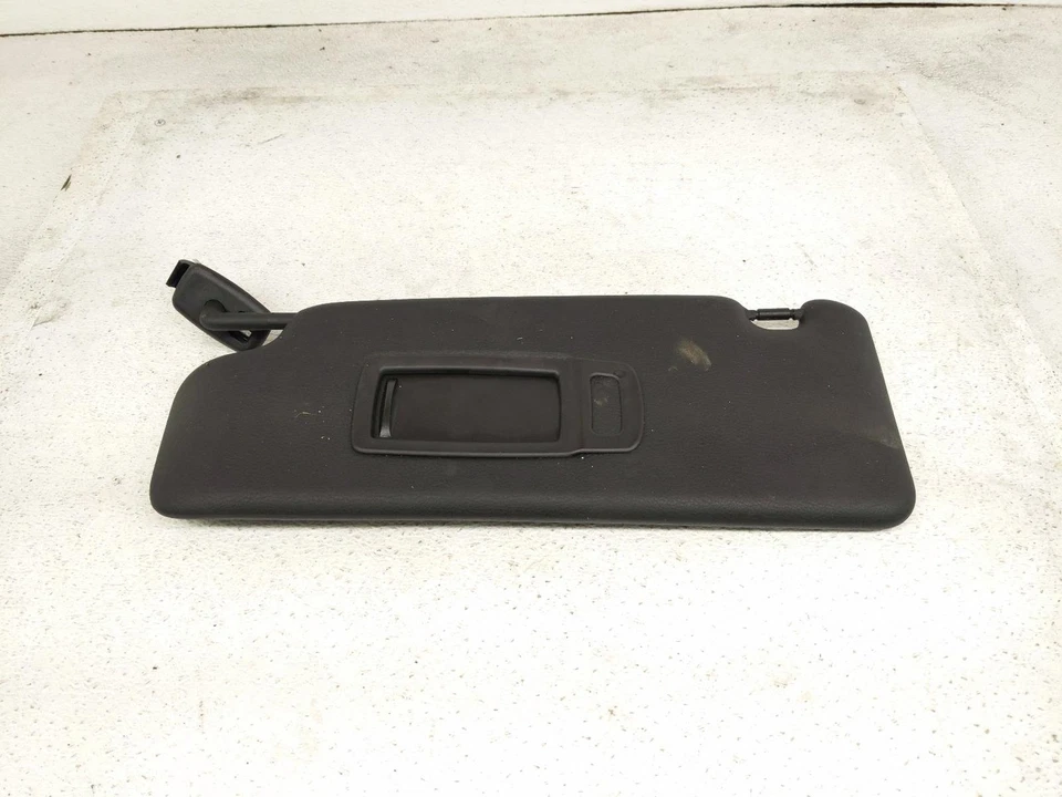 Parasol interior lado conductor BMW X1 2016-2022 51-16-7-407-175 Foto 1 de 4