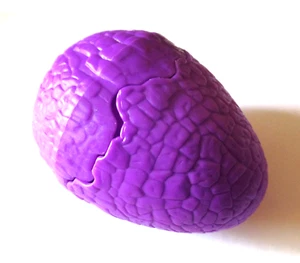 Uovo vintage in plastica viola CLUB CAVE - Foto 1 di 5