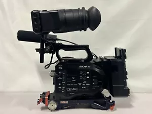 Sony PXW-FS7 4K XDCAM Camera w/ Sony XDCA-FS7 Extension Unit 2742 Hours - Picture 1 of 11