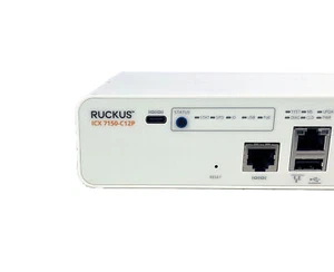 Ruckus ICX 7150-C12P PoE+ Kompaktowy przełącznik gigabitowy PoE ICX7150-C12P-2X1G - Zdjęcie 1 z 4