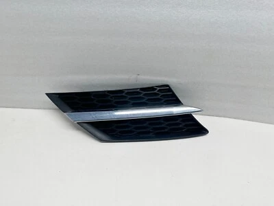 H40104 2013-2015 Toyota RAV4 передний бампер решетка со стороны пассажира см. фотографии - Изображение 1 из 4