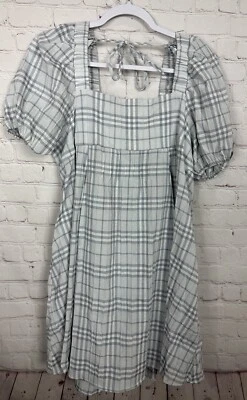 Mini vestido xadrez cinza Impressions em camadas, tamanho M manga folhada boho - Imagem 1 de 4