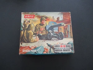 Airfix # S17 Russian Infantry Ho:oo Scale 48 Complete Figures in gray color - Picture 1 of 3