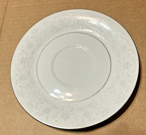 Crown Ming Fine China Queen's Lace Jian Shiang Saucer 6" - Bild 1 von 3