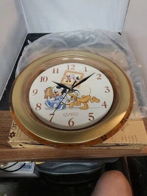 Mickey Mouse and Pluto Wall Clock  rare    12  inch - Image 1 of 4
