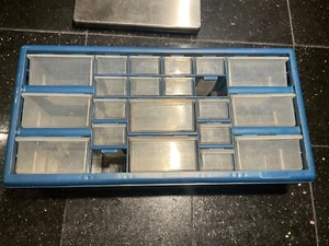 Vintage 22 Drawer Plastic Parts Storage Hardware Craft Blue - Afbeelding 1 van 5