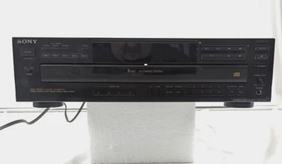 Sony CDP-C545 CD Player 5 Disc Carousel Changer 120V 60Hz 14W LCD Doesnt Work - Image 1 of 4