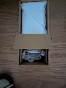 Nokia Wifi Beacon 2 - fabrycznie nowa w pudełku - DARMOWA DOSTAWA - - Zdjęcie 1 z 3