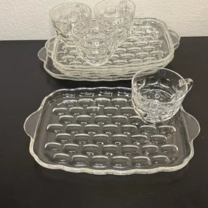 Federal Glass Yorktown Snack Set 4 Trays 4 Cups Clear Bubble Pattern 1950s - Picture 1 of 10