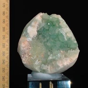 Green Apophyllite crystals w/ Scolecite needles in geode crystal cave 0.29kg - Picture 1 of 8