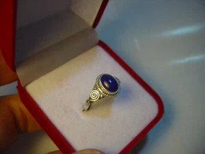 Stunning Solid Silver band Ring-Superb unusual design-lapiz lazuli -size o1/2 - Picture 1 of 12