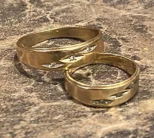DUE Set Fasce Matrimonio Abbinate Firmate TG Oro Giallo Diamante His Hers Corrispondenti - Foto 1 di 5