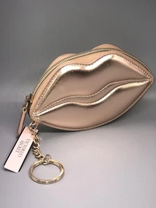 NWT! Discontinued Victoria’s Secret Rose Gold Lips Keychain Zip-Up Coin Purse - Picture 1 of 4