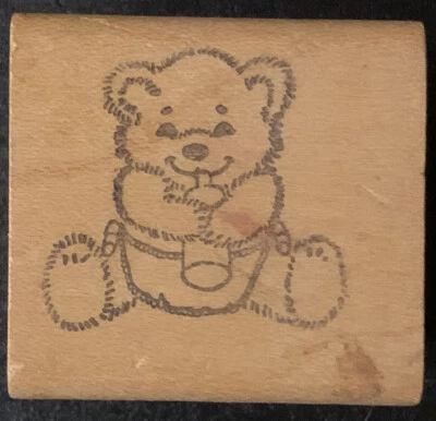 Sello de goma vintage de biberón de oso Hero Arts Foto 1 de 3