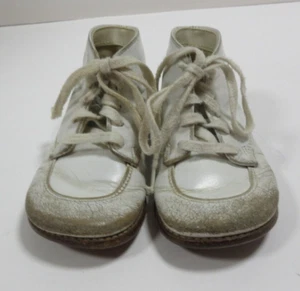 Vintage - Poll-Parrot Baby Shoes (Leather/hard sole) size: 4.5 in - Picture 1 of 6