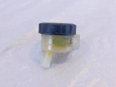 Depósito de cilindro maestro de freno trasero Kawasaki Ninja 650 ZX6R ZX14 y Concours 14 Foto 1 de 4