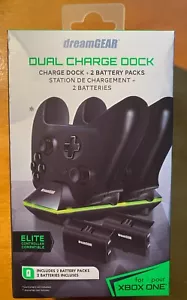 DreamGear Dual Charge Dock + 2 Batteries for Xbox One Controllers OPEN BOX ELITE - Picture 1 of 2