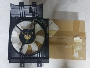 VENTOLA RADIATORE CLIMATIZZATORE NISSAN MICRA CODICE: 9212041B01 - Foto 1 di 1