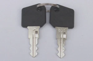 2 X Linde 801 Forklift Truck KEY BEST PRICE - Picture 1 of 1