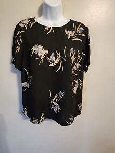 A New Day Schwarz Blusentop Blumenmuster Kurzarm Größe Medium - Bild 1 von 4