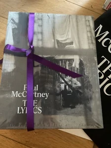 Beatles Paul McCartney The Lyrics books & tote Bag 2021 Royal Festival Hall mint - Foto 1 di 3