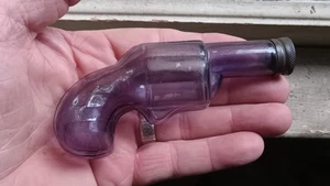 1890s FIGURAL REVOLVER PISTOL CANDY BOTTLE AMETHYST GLASS HAND BLOWN WITH CAP - Picture 1 of 10