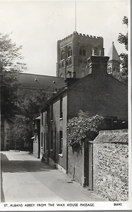 St. Albans, Hertfordshire - Abbey from Wax House Passage - RP c.1930s - Picture 1 of 2