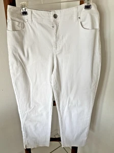 Chico's Jeans Damen Größe 1 Weiß Denim Platinum Straight Neu ohne Etikett - Bild 1 von 3