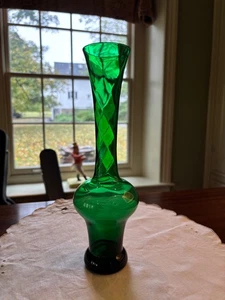 Vintage mundgeblasene tiefgrüne Glaszwiebel Sockel Knospe Vase 10" hoch gedrehter Hals - Bild 1 von 5