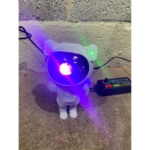 White Astronaut Sky Space Star Projector Night Light Multicolour Battery Powered - Picture 1 of 12