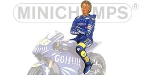 Rossi sitting figure Minichamps 312 049046 Team Yamaha MotoGP 2004 1:12th scale - Picture 1 of 9