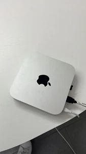 Mini Mac - Foto 1 di 4