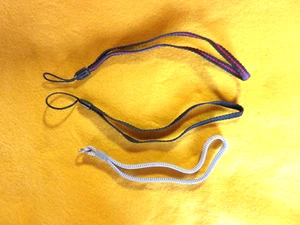 Lotto composto da n°3 cinturini da polso per macchina fotografica universale - Picture 1 of 1