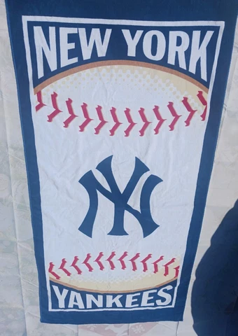 Biederlack At The Beach New York Yankees Baseball Beach Towel Cover