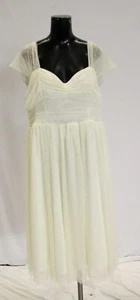 Torrid Women's Plus Dot Mesh Midi Skater Dress LC7 Cloud Dancer Size 18 NWT - Picture 1 of 5
