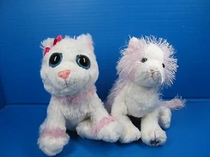 Lote de 2 Gatitos Rosa Blanco Acariciando Zoo Ojos Grandes Gatito y Webkinz Gato Sin Código - Imagen 1 de 17