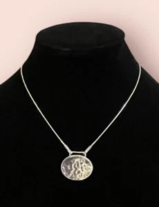 SILPADA Sterling Silver SEATTLE SKIES MODERNIST Hammered Oval Pendant Necklace - Picture 1 of 8