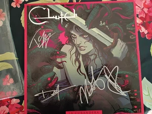 Clutch signiert La Curandera Vinyl - Bild 1 von 1