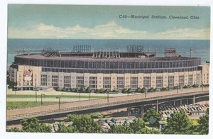 Cleveland OH Ohio Muncipal Stadium Browns Indians Linen Vintage Postcard - Picture 1 of 2
