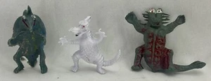 Lot of 3 Vintage D&D Chinasaurs Pincer & Armadillo & Huggy Dragon Plastic 2” - Picture 1 of 3