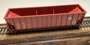 Con-Cor HO Union Pacific UP 39125 12 Panel 100-Ton Coal Hopper Dark Brown Loose - Picture 1 of 6