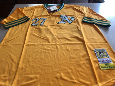 Majestic Cooperstown Collection 1972 Jim "Catfish" Hunter Oakland A's Jersey XL Cover