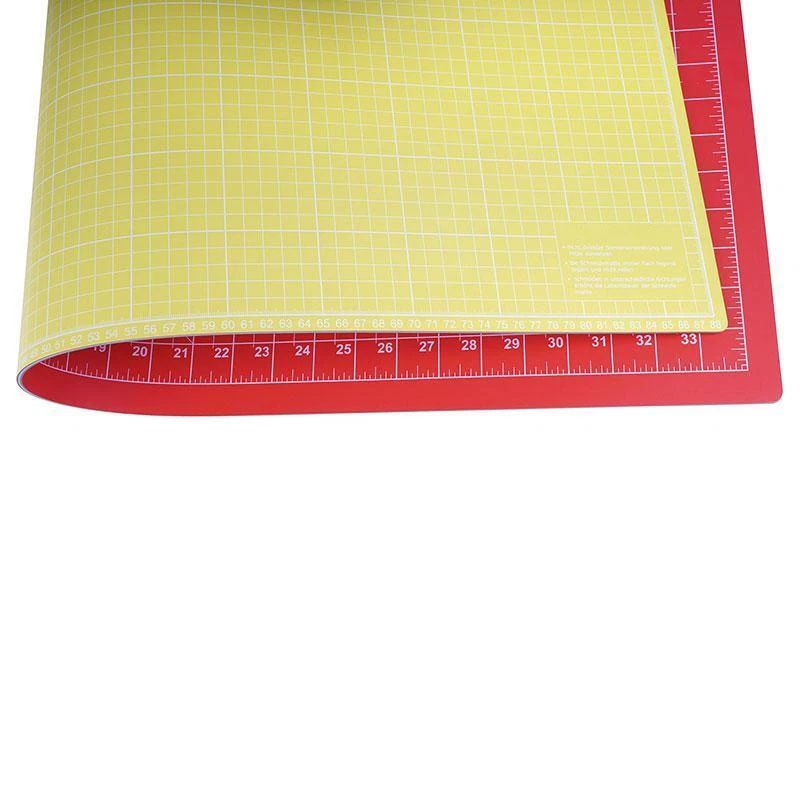 NÄHWELT FLACH Schneidematte A1 / 7-lagig / rot-gelb (90 x 60 cm 36 x 24 inch) - 1125