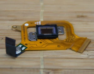 NIKON S230 COMPACT CAMERA PARTS: CMOS SENSOR. - Picture 1 of 1
