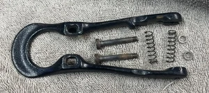 Antigua caja ingleteadora de hierro fundido Stanley # 358 - palanca de sujeción y resortes - MB64 - Imagen 1 de 5