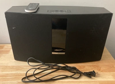 Sistema musicale wireless Bose SoundTouch 30 WiFI con cavo di alimentazione e telecomando testato - Immagine 1 di 4