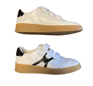 NWOB Veronica Beard Reagan Sneakers White/Black Size 8 - Picture 1 of 10